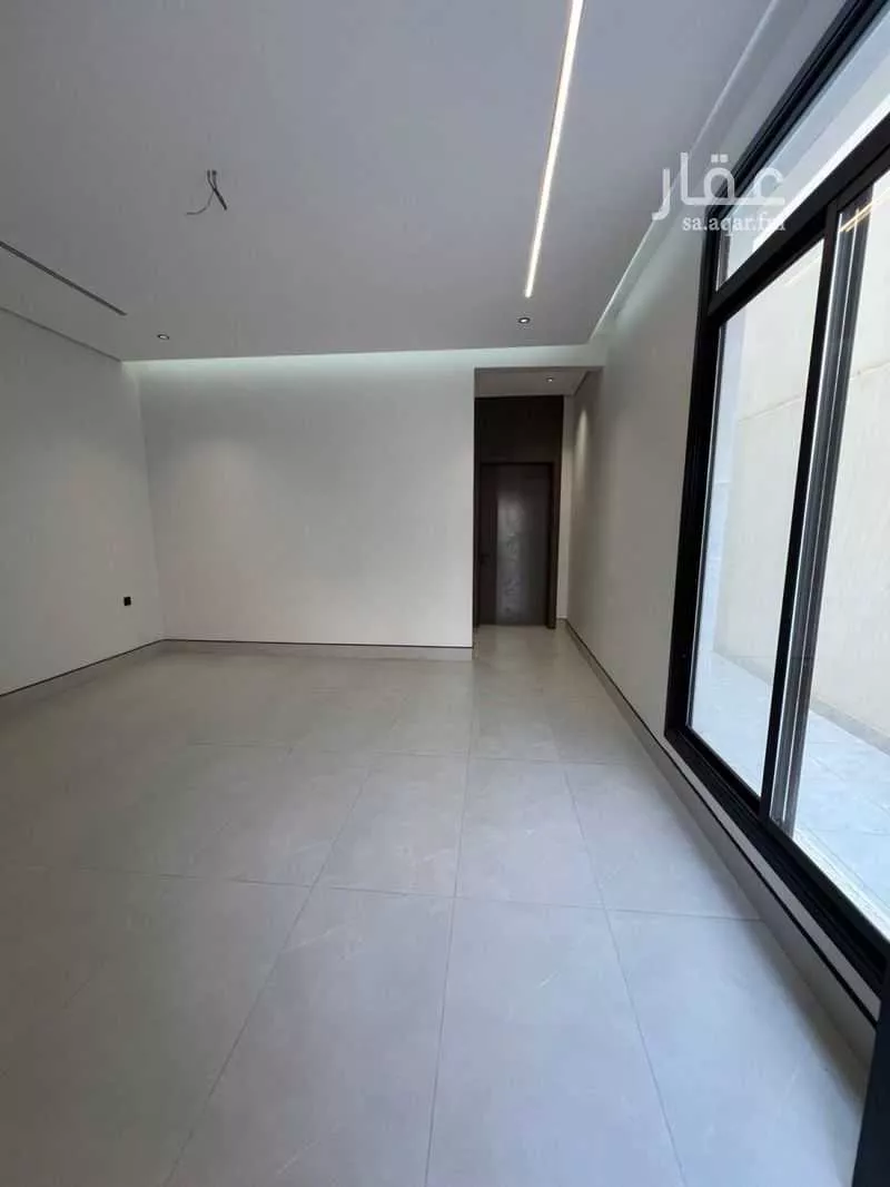 7 bedroom floor in Al Maizilah 7