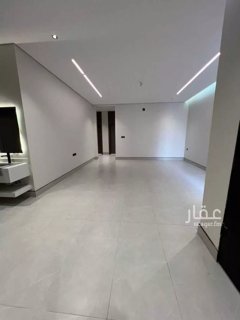 7 bedroom floor in Al Maizilah 10