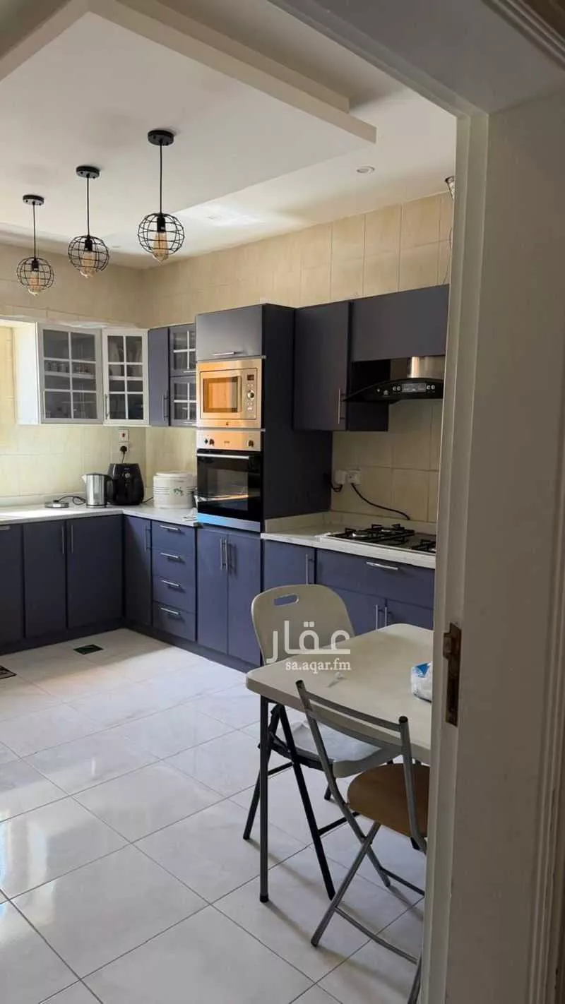 شقة 5 غرف في العريض 2