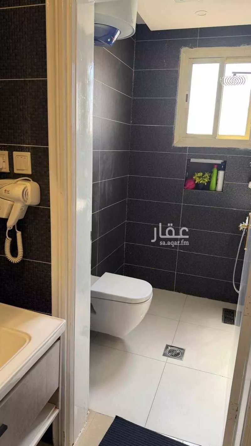 شقة 5 غرف في العريض 5