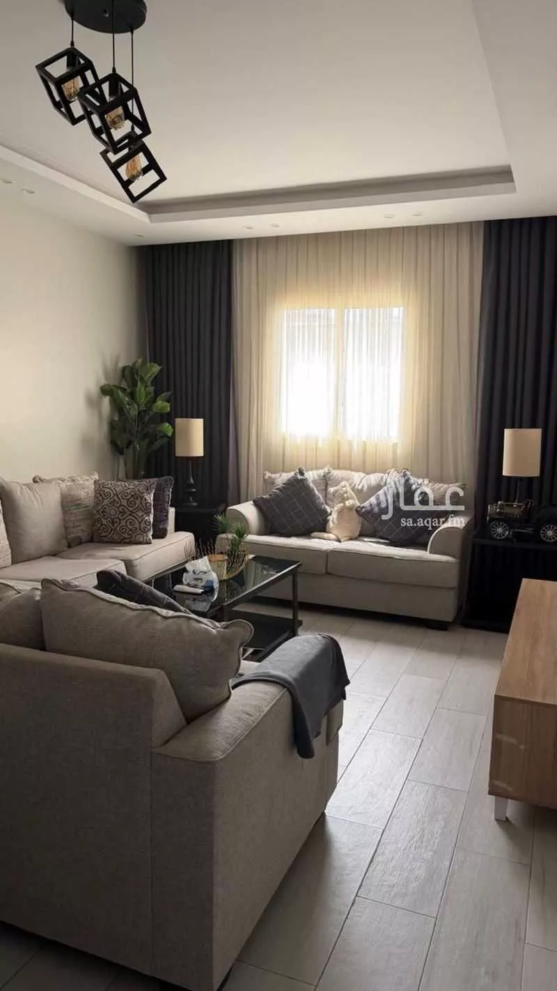 شقة 5 غرف في العريض 7