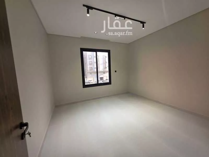 شقة 5 غرف في الشوقية 5