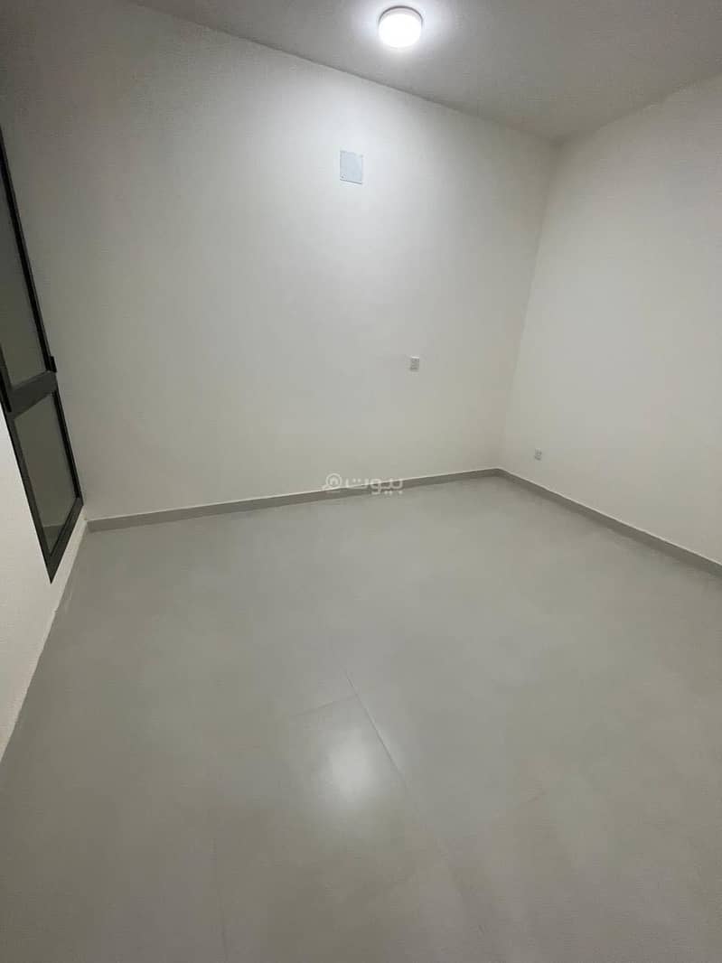 3 bedroom villa in King Khalid International Airport, Riyadh 5