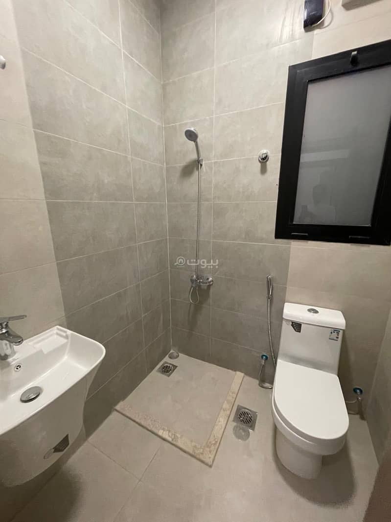 3 bedroom villa in King Khalid International Airport, Riyadh 10