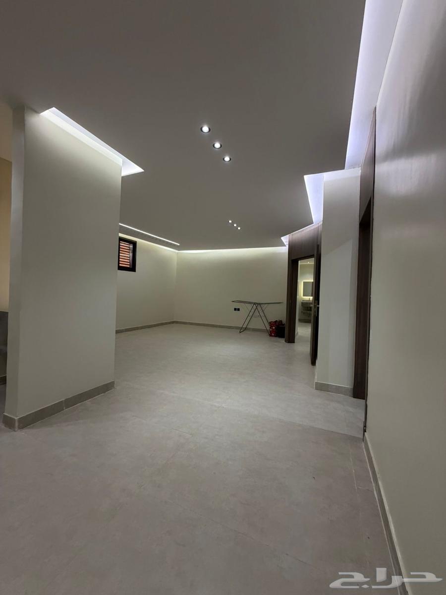 شقة 3 غرف في طويق 11