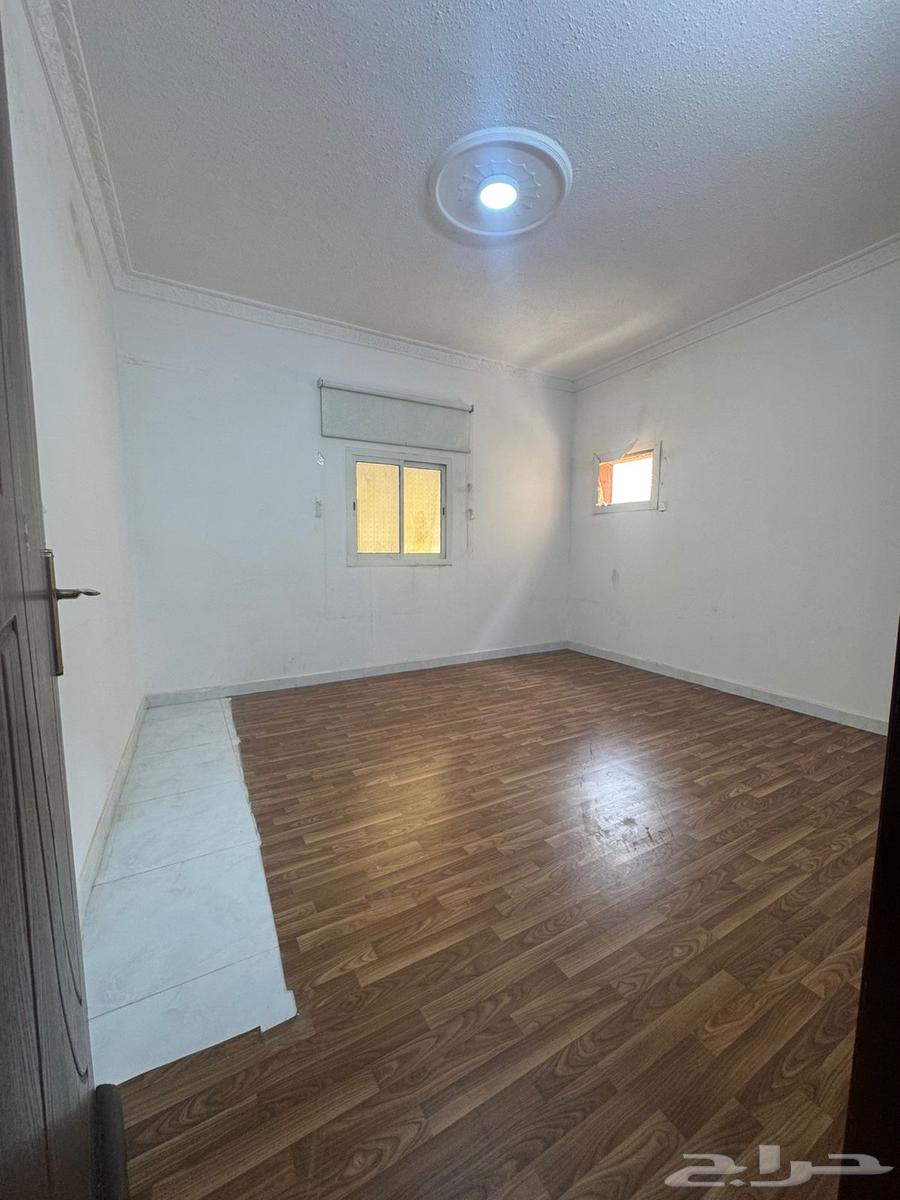 شقة 4 غرف في طويق 2