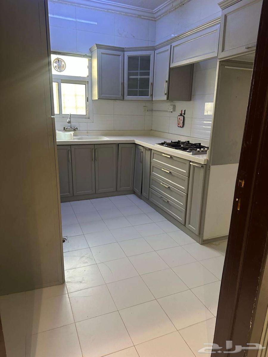 3 bedroom apartment in Al Rimal 4