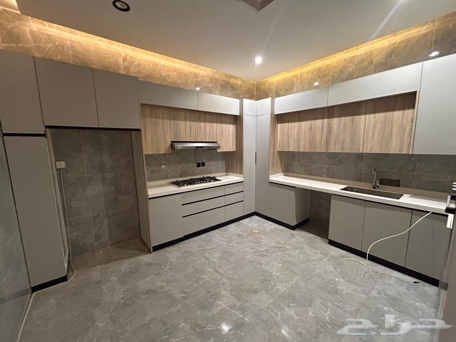 شقة 3 غرف في عكاظ 23