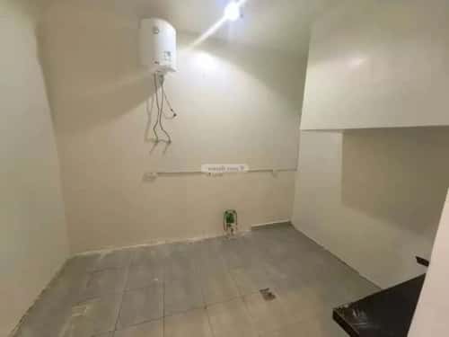 دور 4 غرف في العارض 10