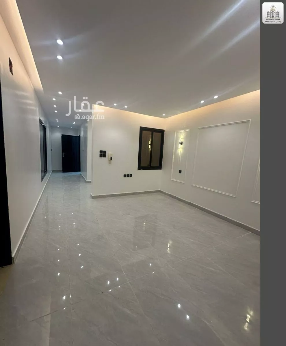 فيلا 5 غرف في عكاظ 15