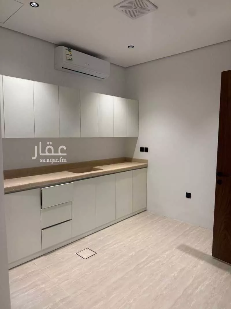 3 bedroom floor in Al Safa 5