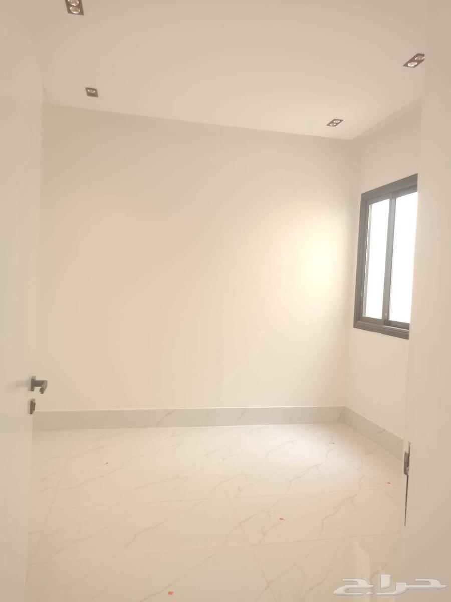 شقة 3 غرف في الجنادرية 11