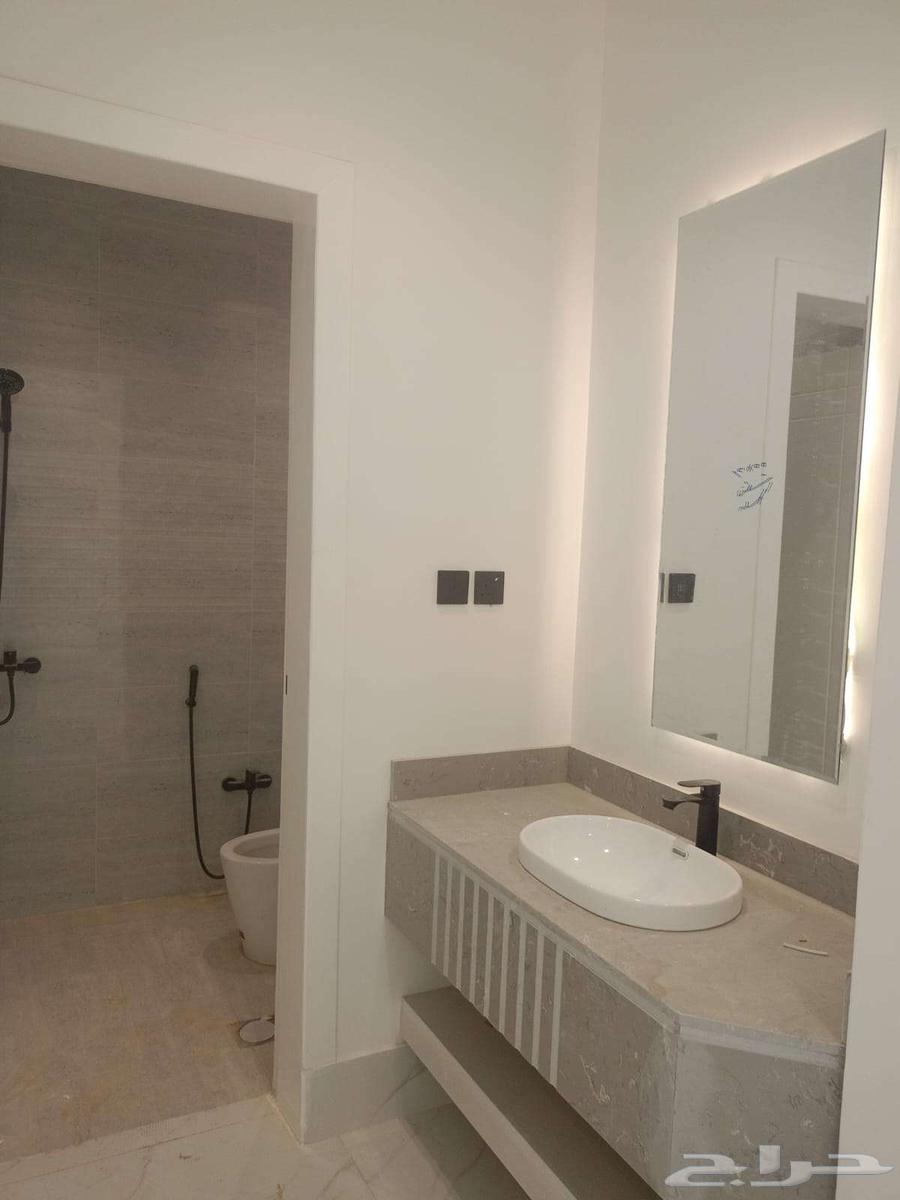 شقة 3 غرف في الجنادرية 5