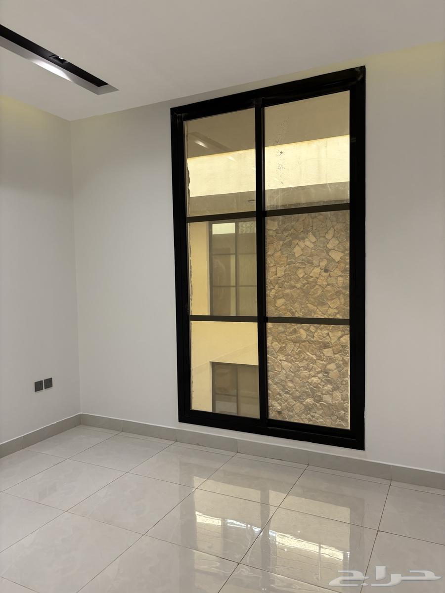 شقة 5 غرف في العارض 5