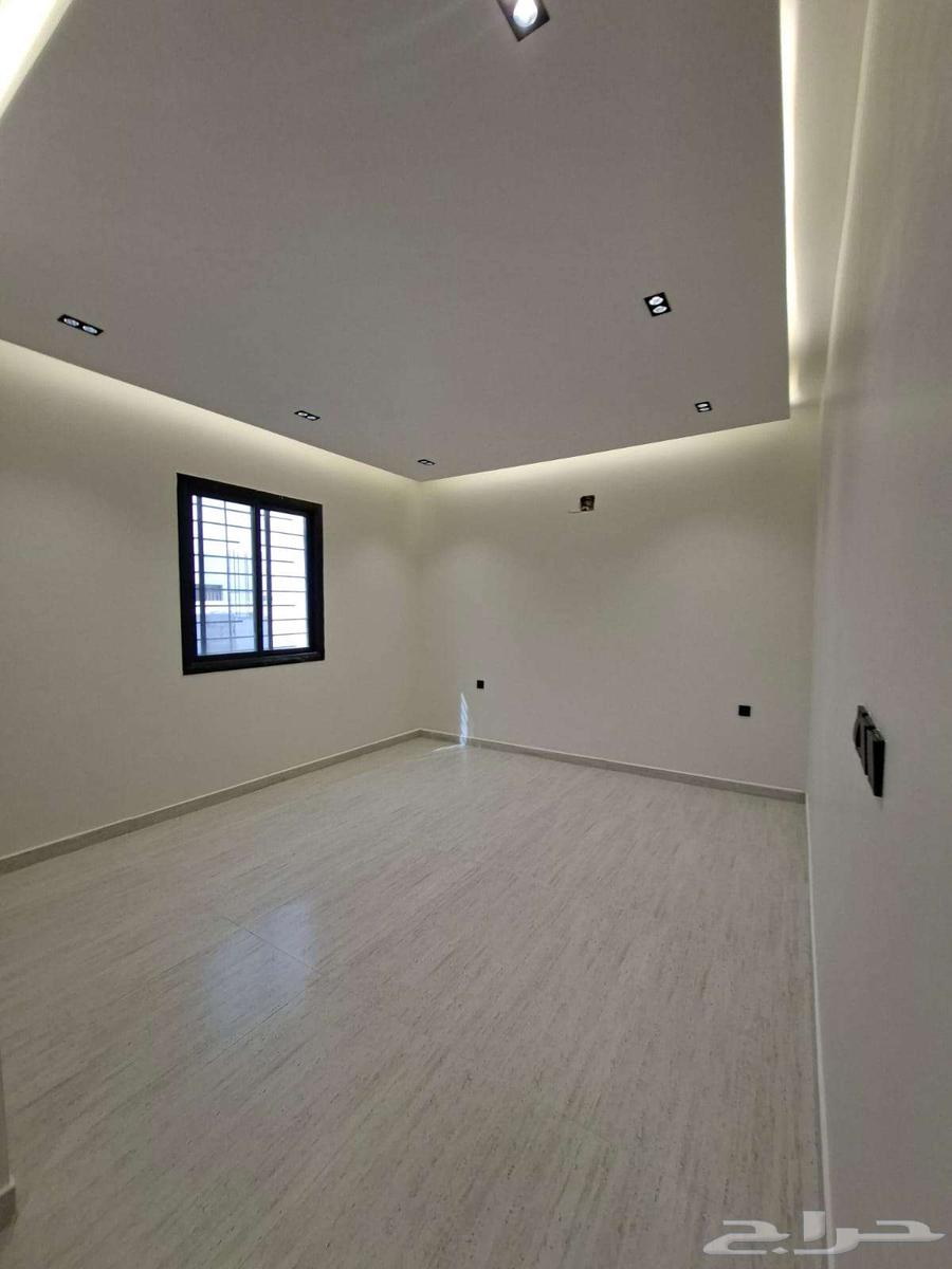 شقة 5 غرف في الجنادرية 7