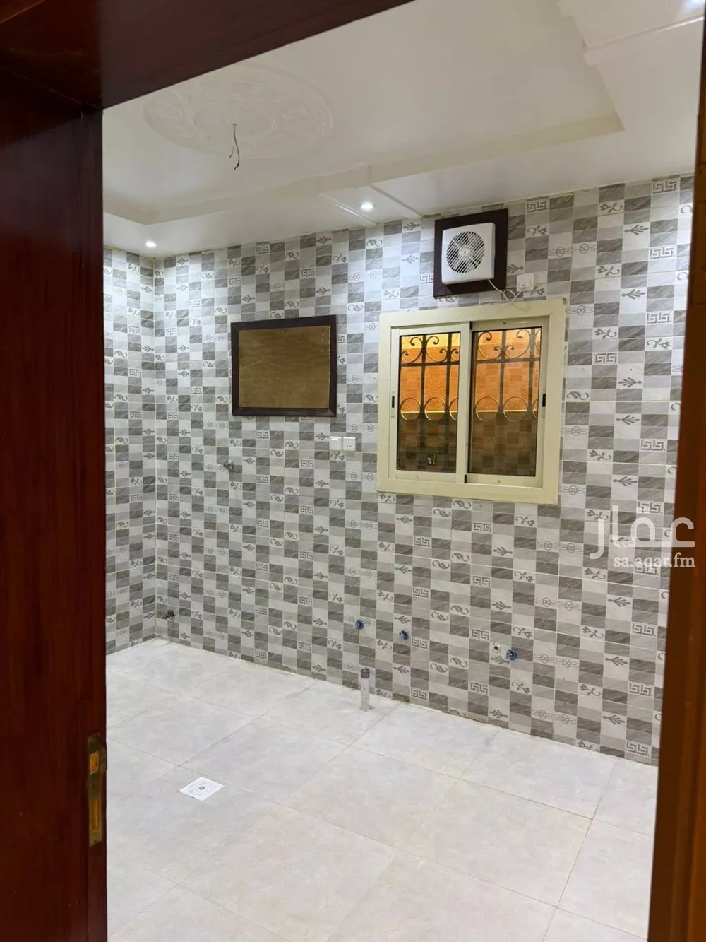 شقة 4 غرف في الفلاح 7