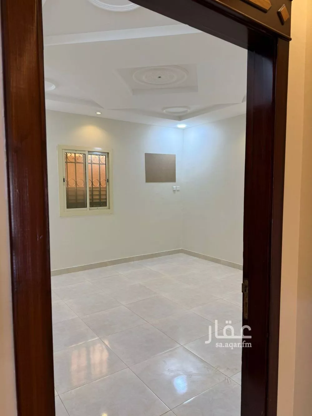 شقة 4 غرف في الفلاح 9