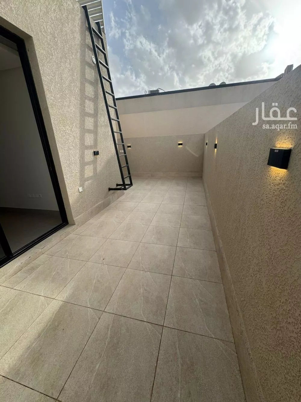 دور 3 غرف في النرجس 3