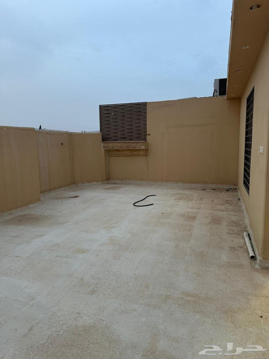 فيلا 9 غرف في لبن 5