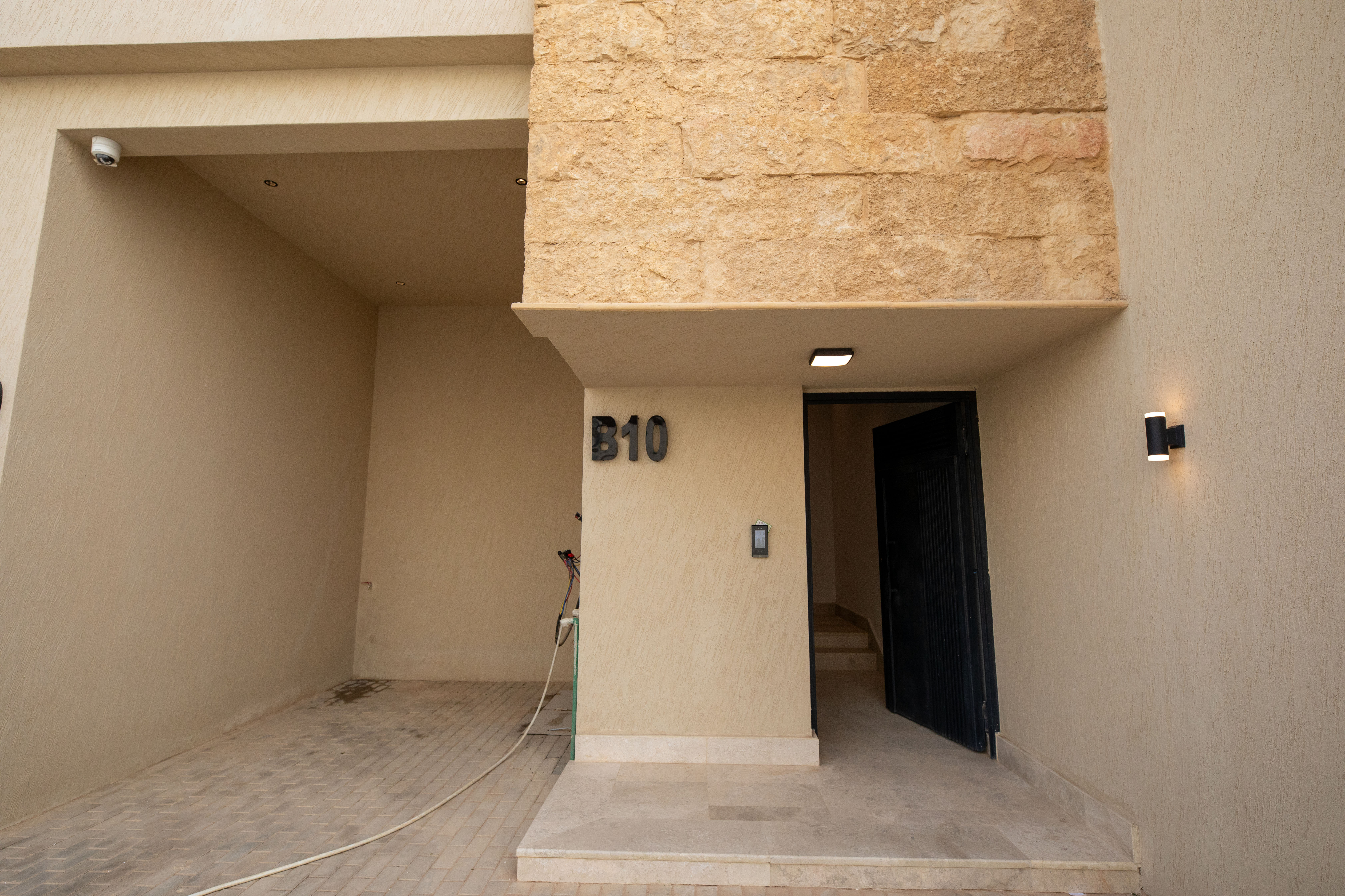 شقة 3 غرف في المرجان 11