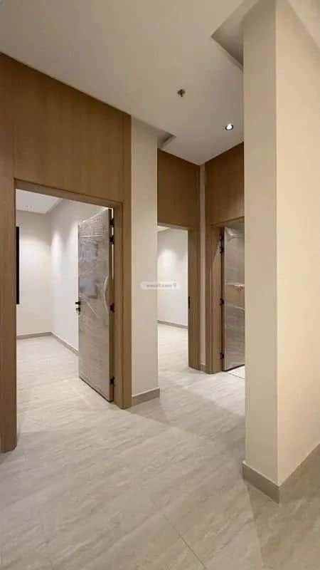 دور 4 غرف في المونسية 11