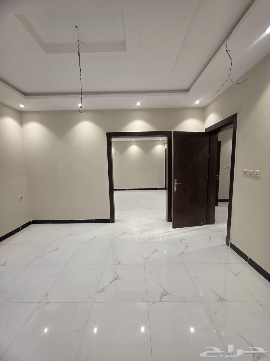 6 bedroom apartment in Al Manar 2