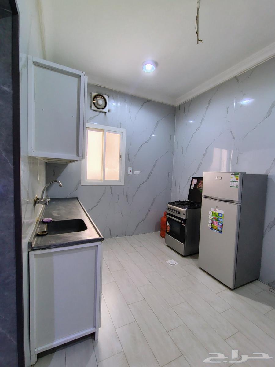 شقة 1 غرف في الروضة 3