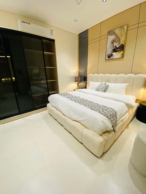 شقة 4 غرف في ديراب 13