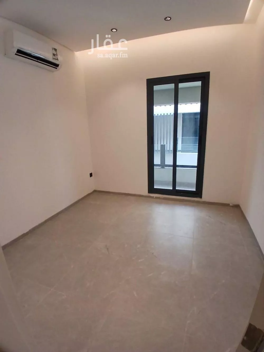 شقة 3 غرف في الرمال 13