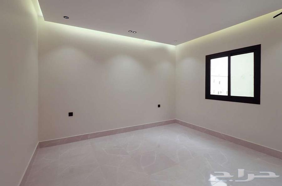 شقة 4 غرف في البوادي 10