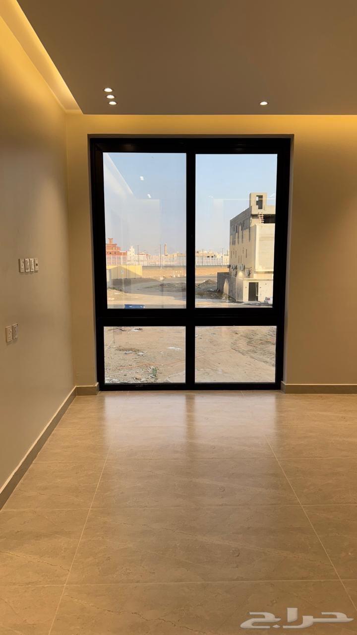 فيلا 8 غرف في الرياض 5