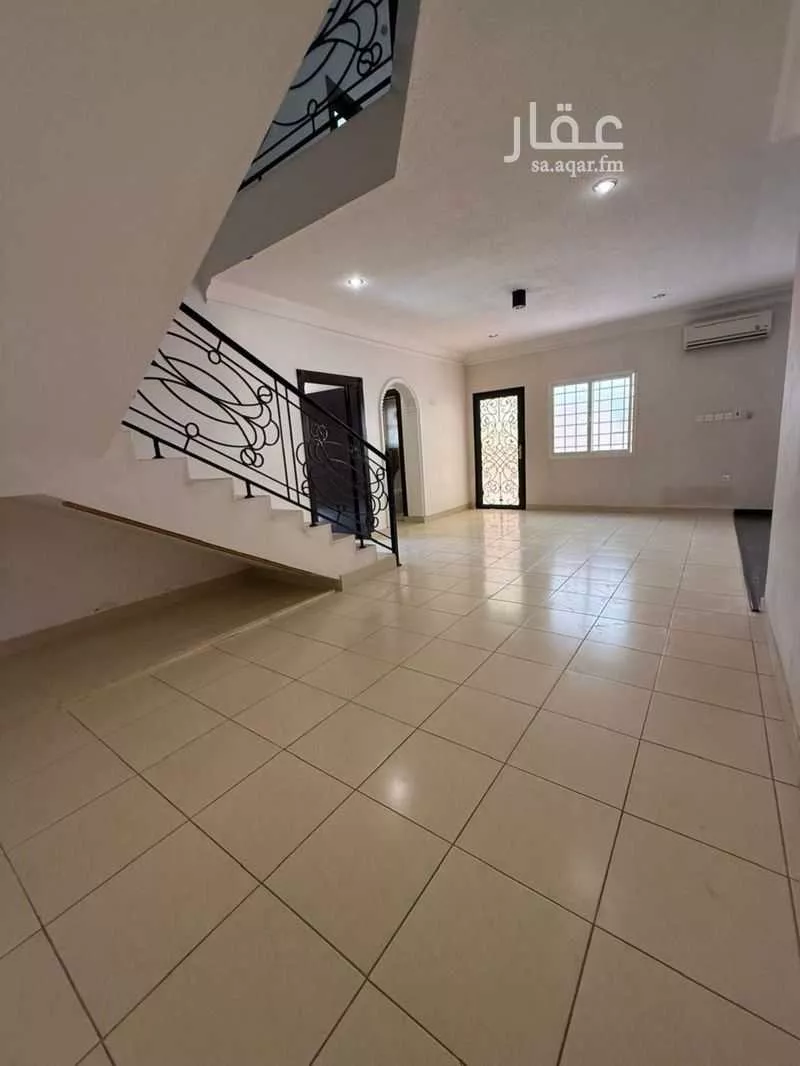 4 bedroom villa in Al Rabwa 3