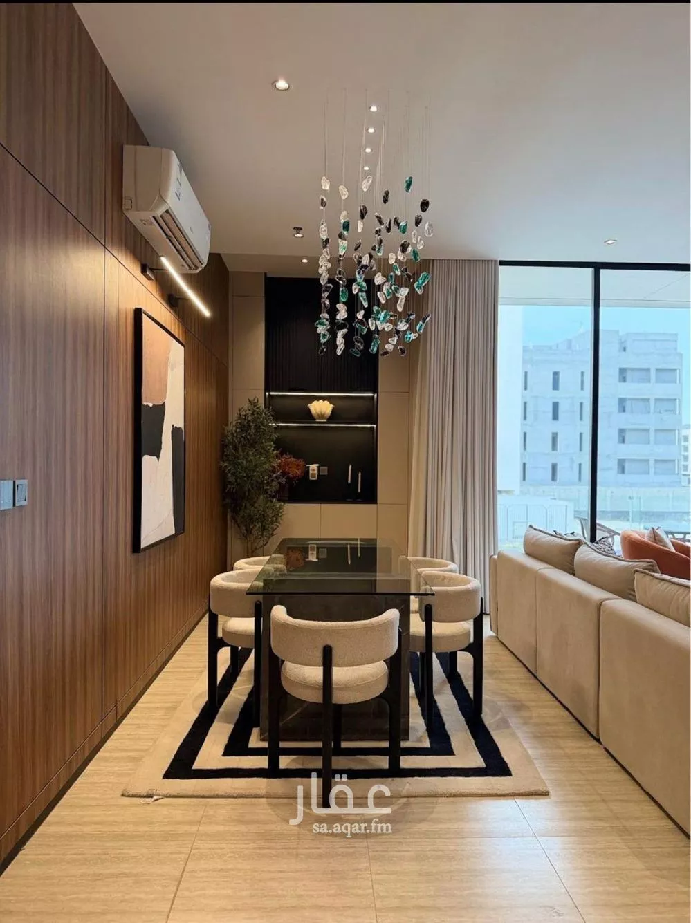 شقة 4 غرف في السيف 6