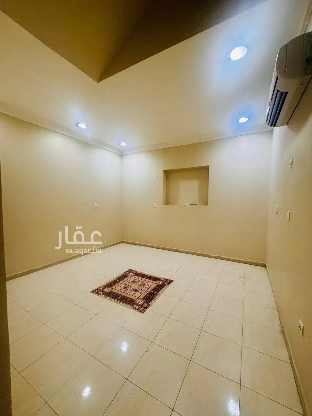 شقة 4 غرف في بدر 4