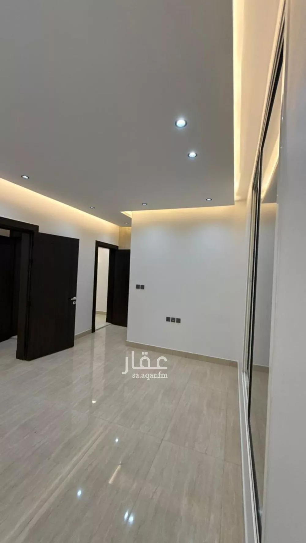 شقة 6 غرف في النور 11