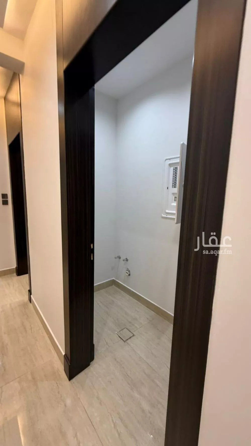 شقة 6 غرف في النور 9