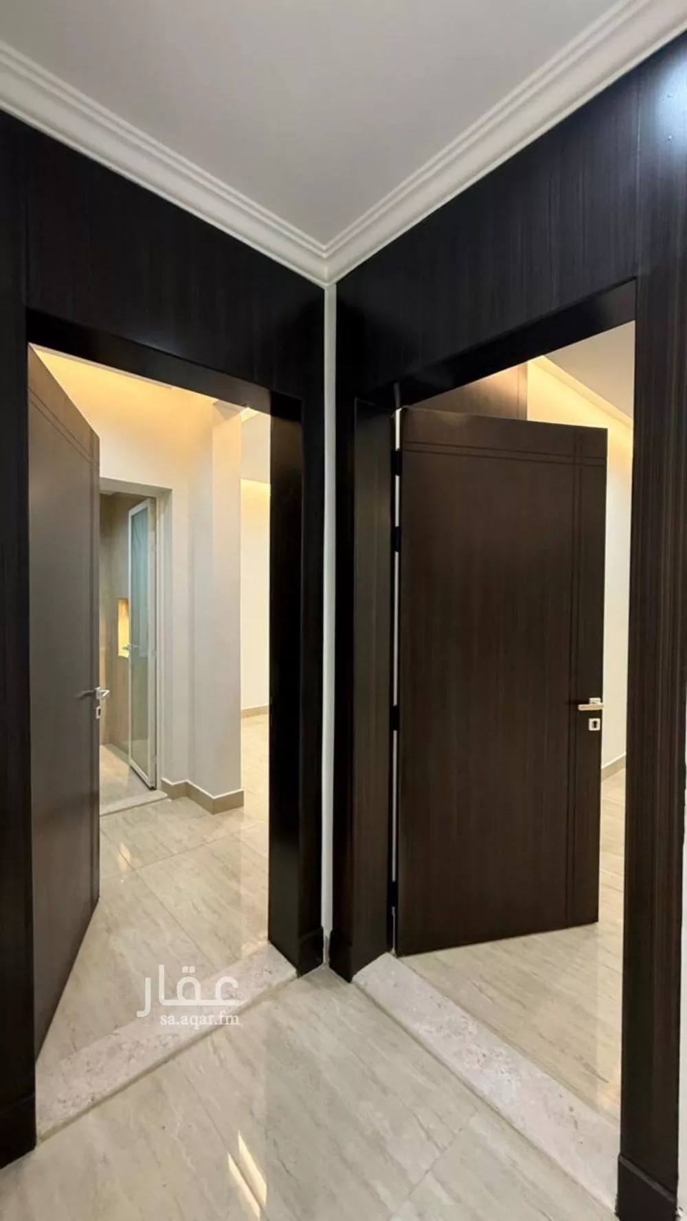 شقة 6 غرف في النور 5