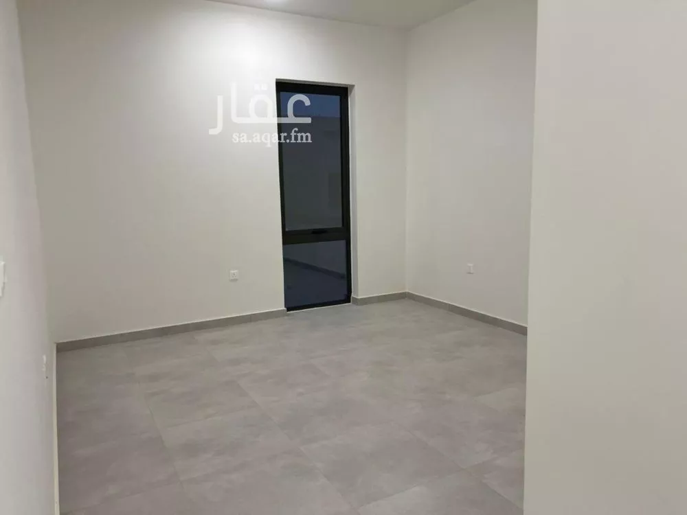 فيلا 7 غرف في النرجس 3