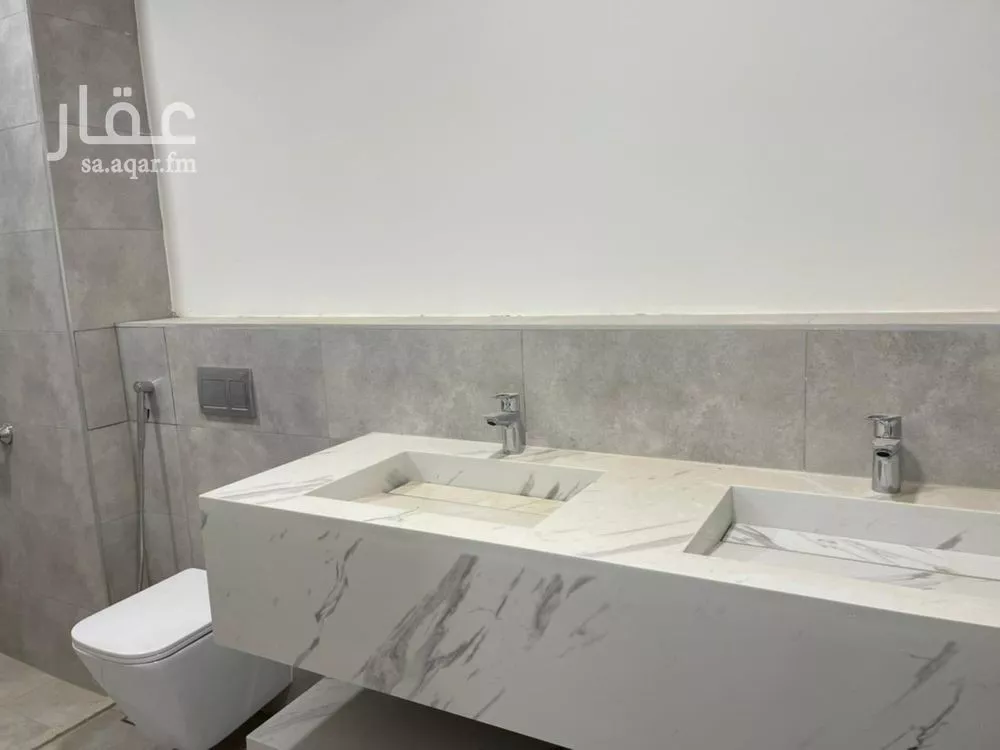 فيلا 7 غرف في النرجس 7