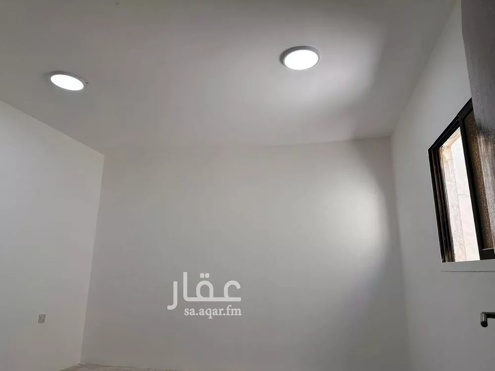 فيلا 2 غرف في الصالحية 3