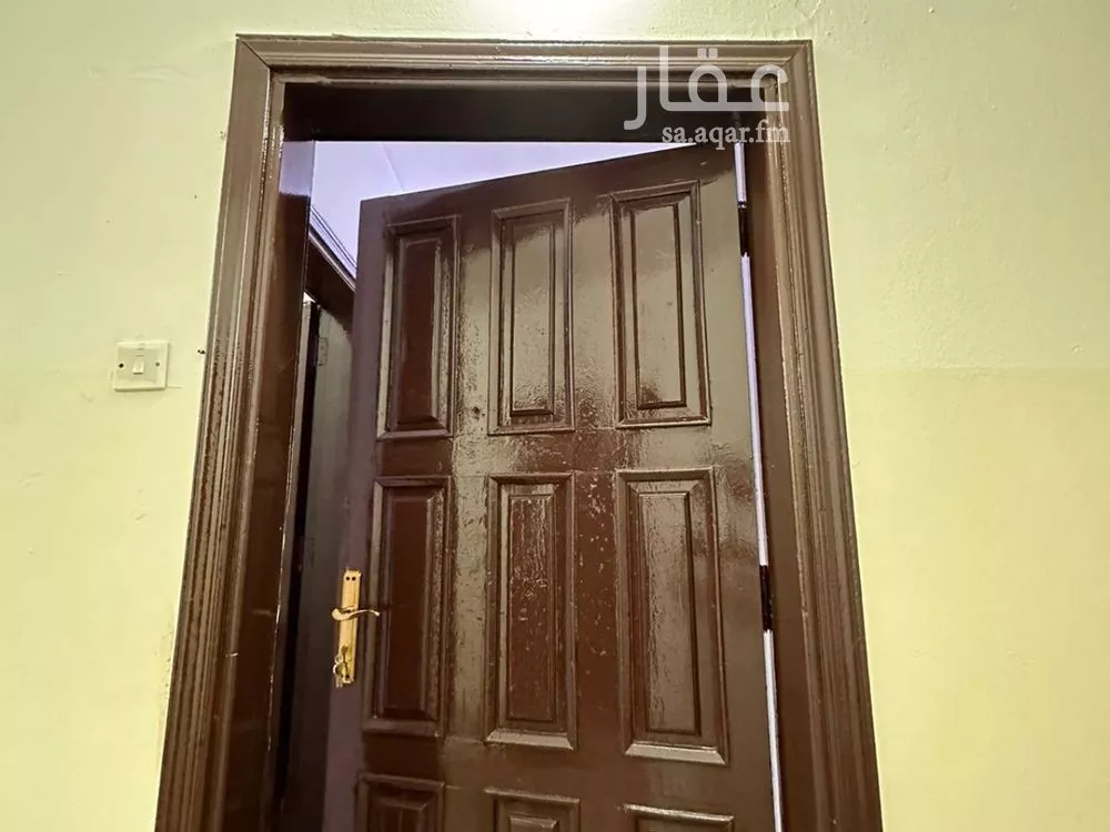 فيلا 2 غرف في الصالحية 4