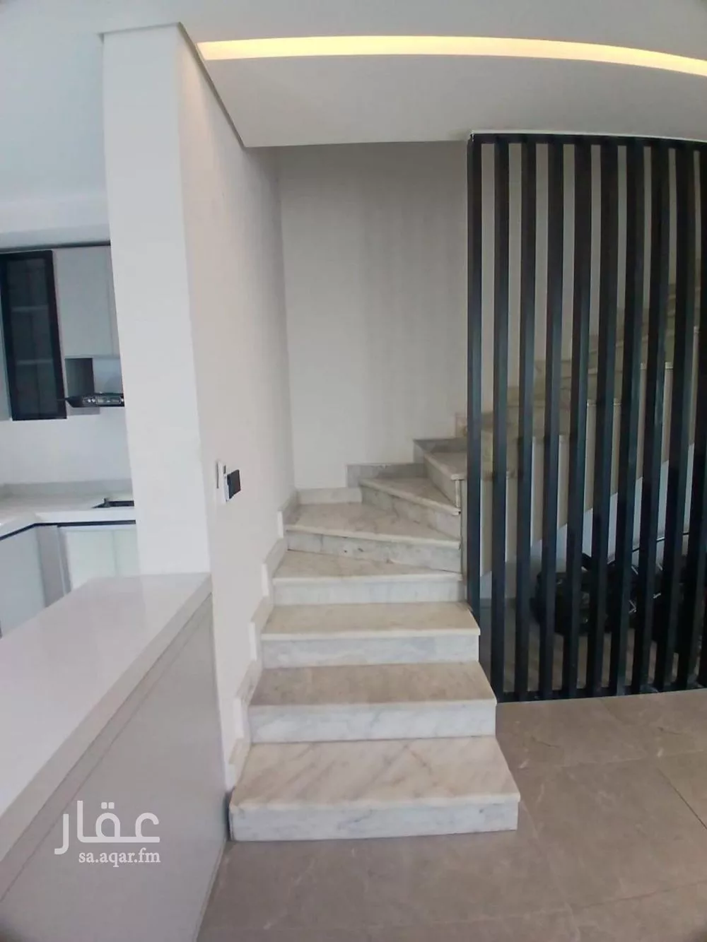 7 bedroom apartment in Al Rimal 4