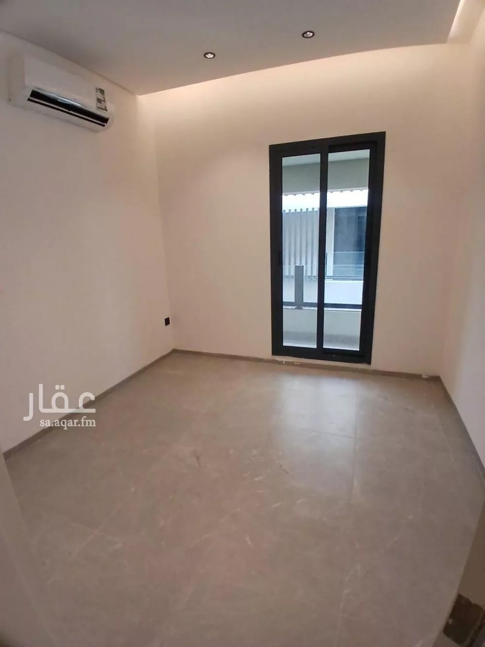 7 bedroom apartment in Al Rimal 6