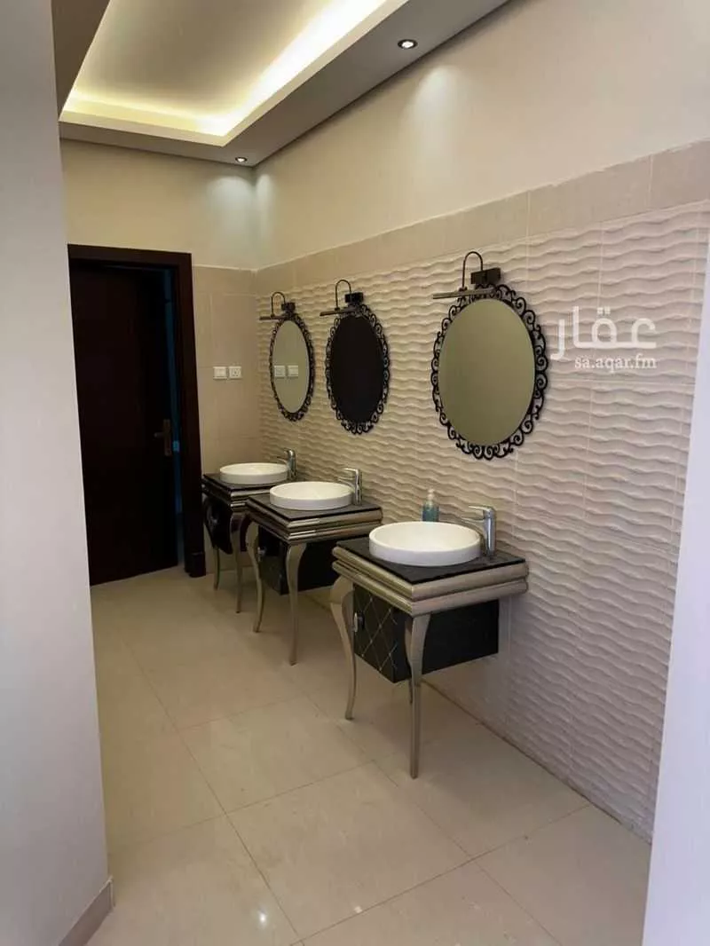 5 bedroom villa in Al Munsiyah 11
