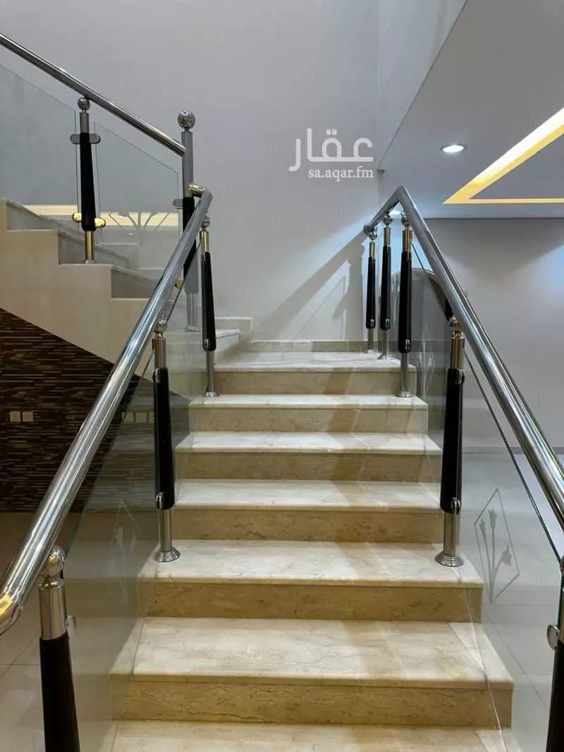 5 bedroom villa in Al Munsiyah 20