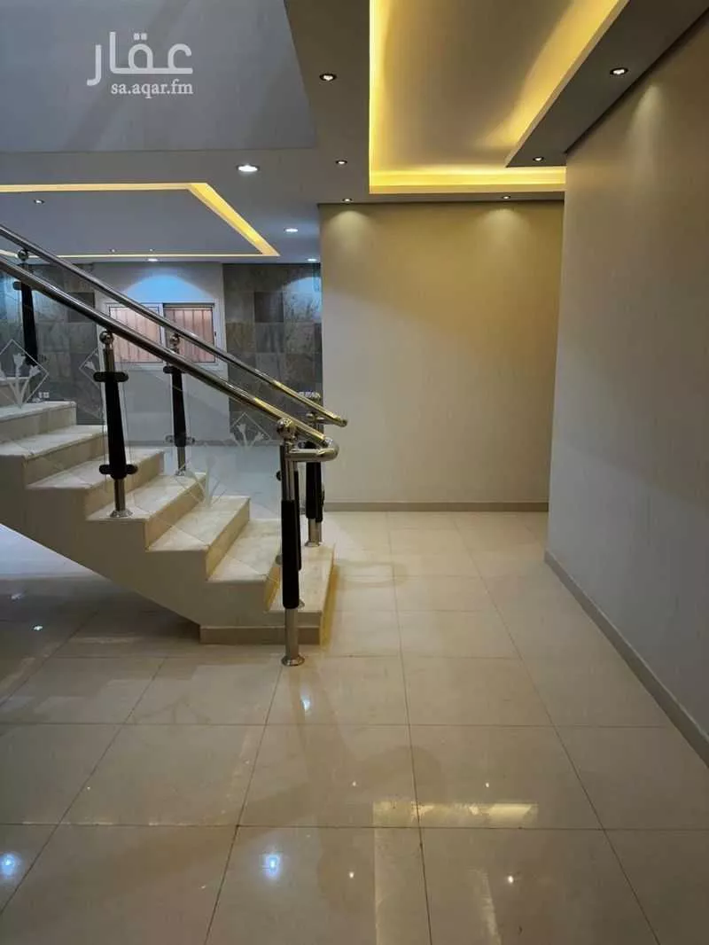 5 bedroom villa in Al Munsiyah 5