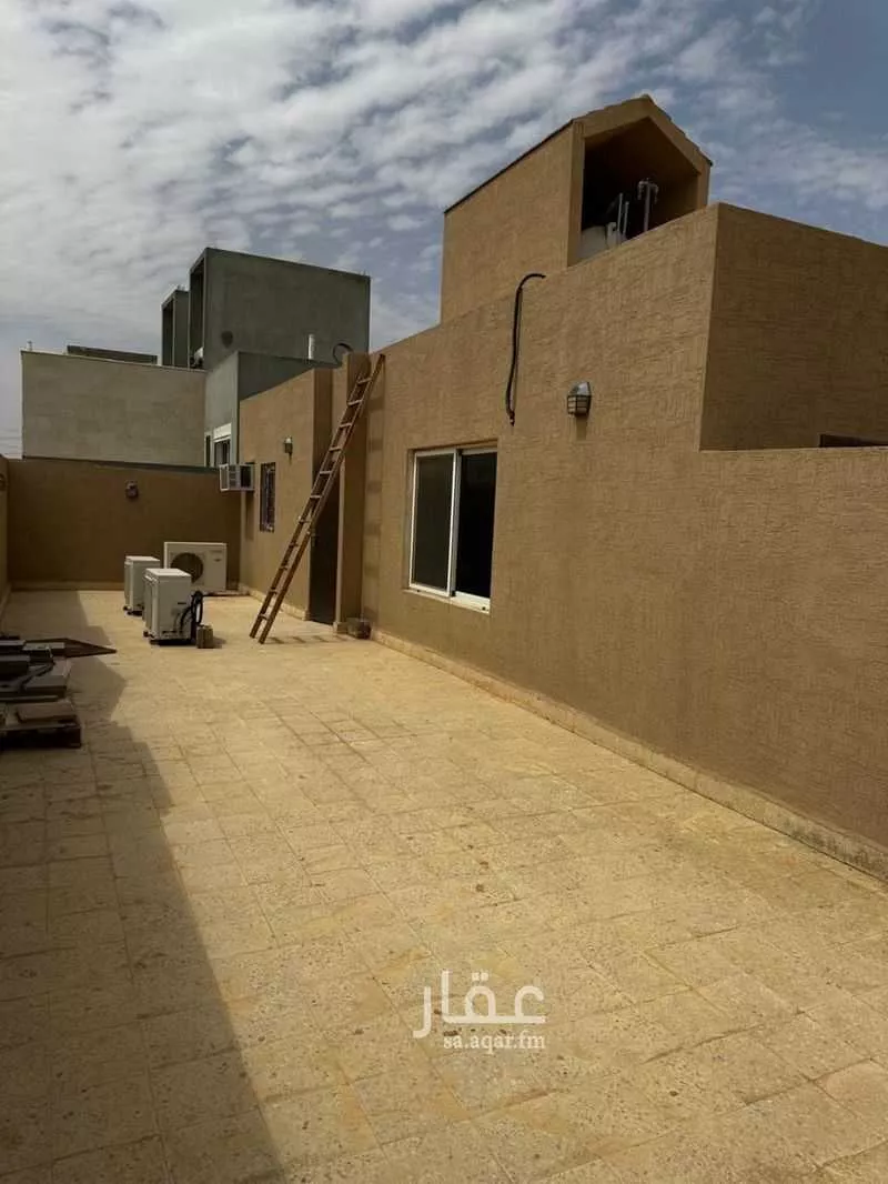 5 bedroom villa in Al Munsiyah 9