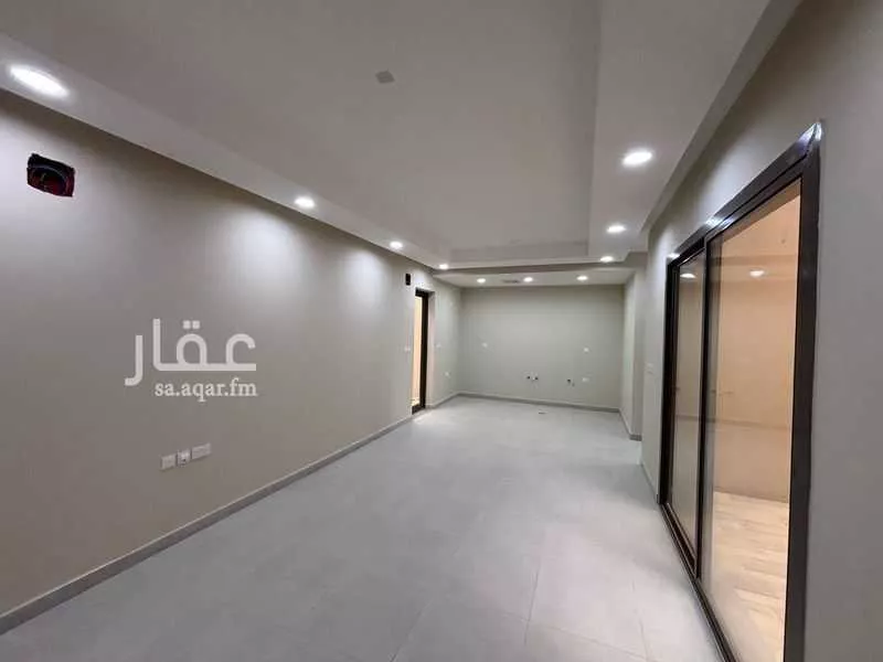 فيلا 5 غرف في الرمال 13