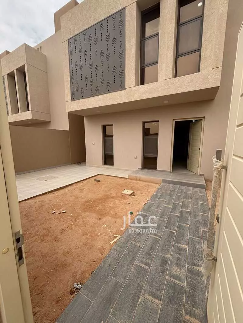 فيلا 5 غرف في الرمال 7