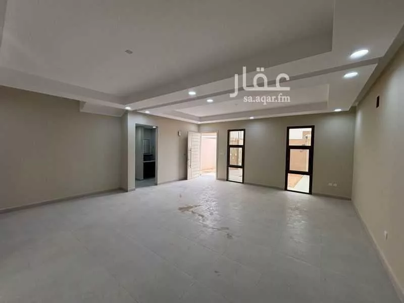 فيلا 5 غرف في الرمال 8